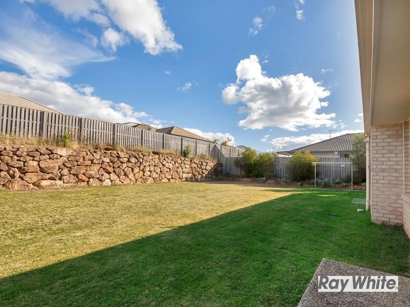 15 Olive Smith Street, Redbank Plains QLD 4301