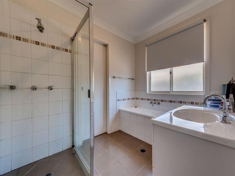 40 Tone Drive, Collingwood Park QLD 4301