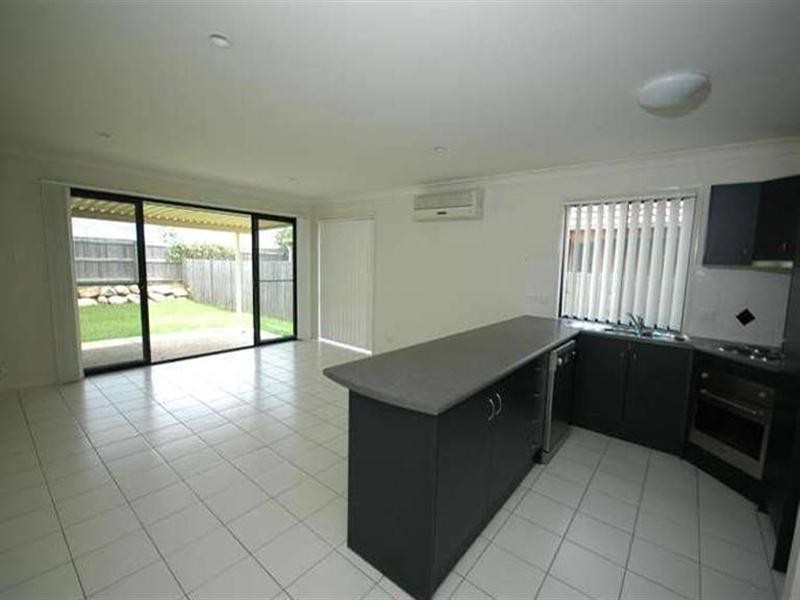 93 Collins Street, Collingwood Park QLD 4301