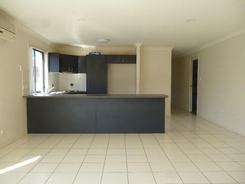 93 Collins Street, Collingwood Park QLD 4301