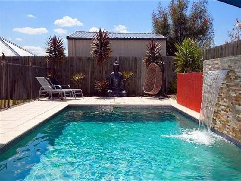 18 McAuley, Augustine Heights QLD 4300