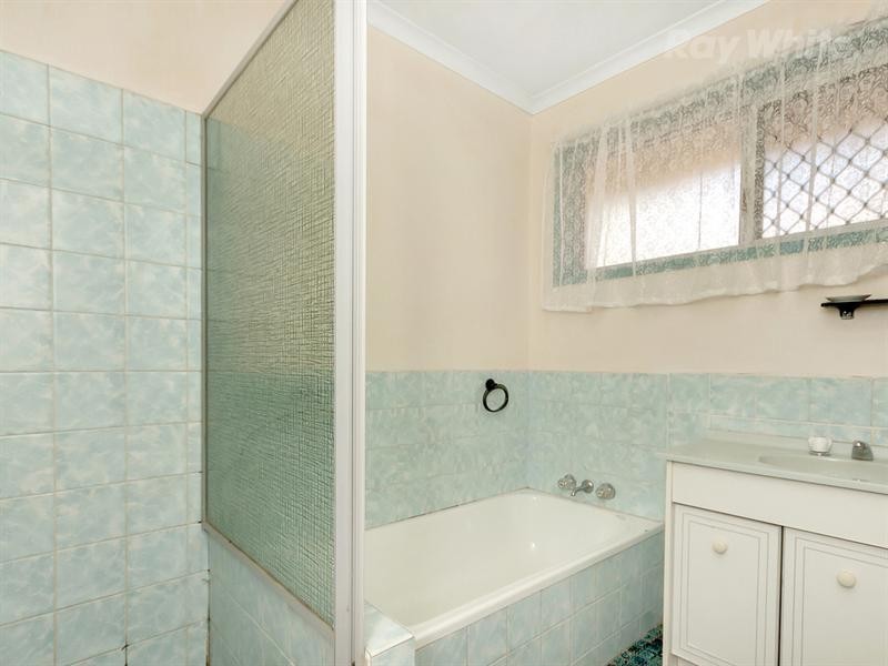 8 Janelle Street, Bellbird Park QLD 4300