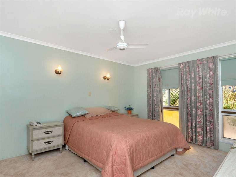 8 Janelle Street, Bellbird Park QLD 4300