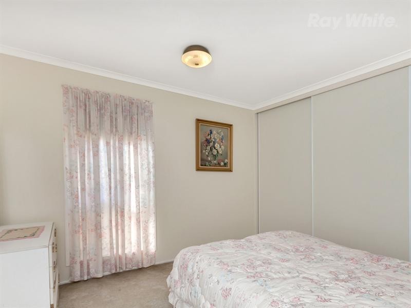8 Janelle Street, Bellbird Park QLD 4300