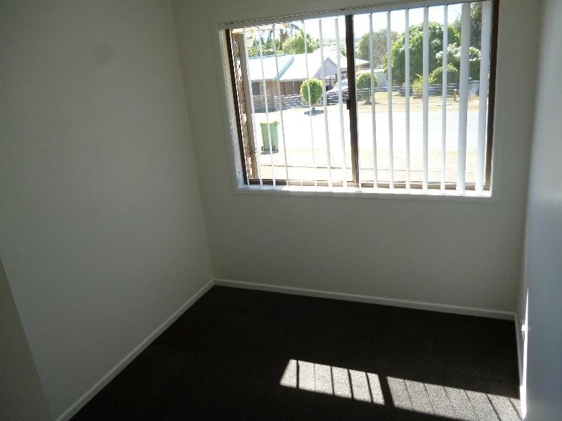 3 Petrie Close, Redbank Plains QLD 4301