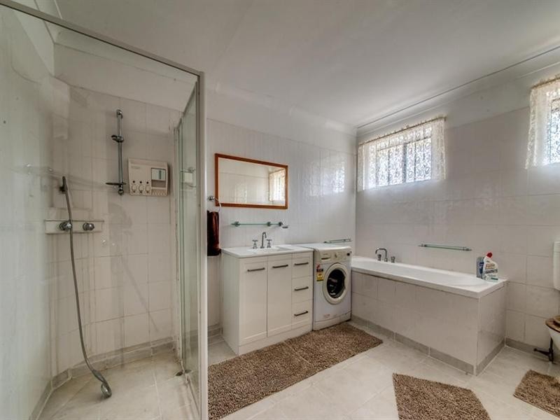 11 Barram Street, Goodna QLD 4300