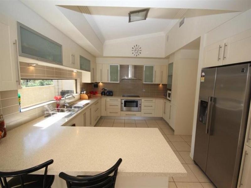 8 Eugene Street, Bellbird Park QLD 4300