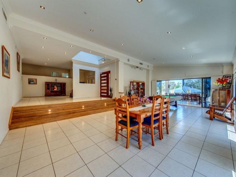 8 Eugene Street, Bellbird Park QLD 4300