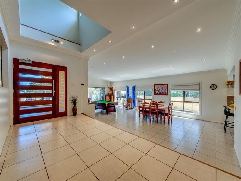 8 Eugene Street, Bellbird Park QLD 4300