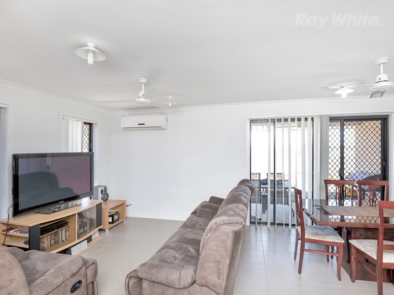 11 Pleasant Drive, Redbank Plains QLD 4301