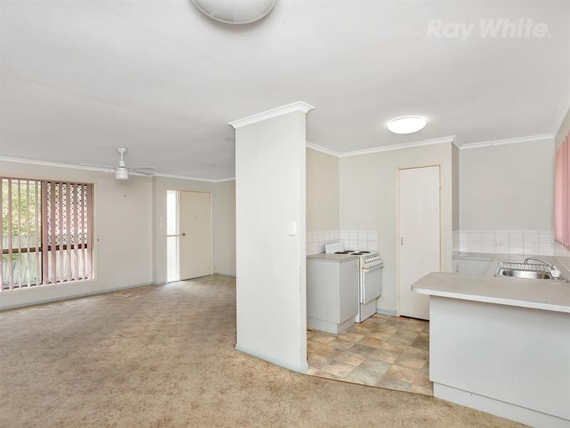 15 Danyel Court, Redbank Plains QLD 4301