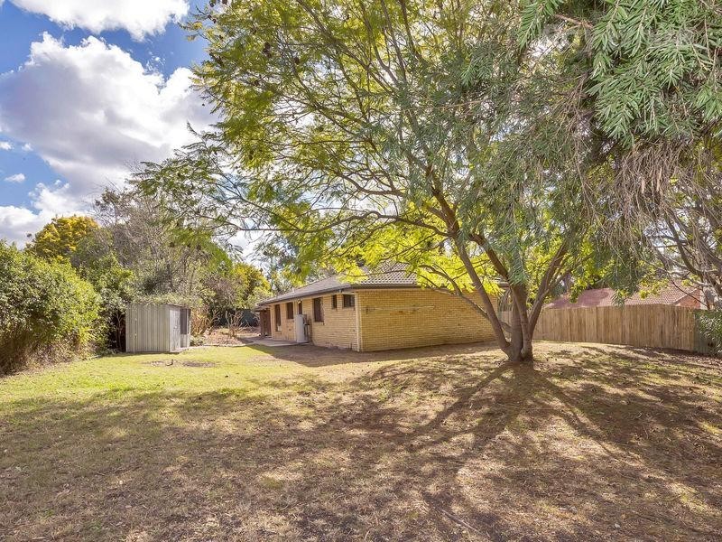 15 Danyel Court, Redbank Plains QLD 4301