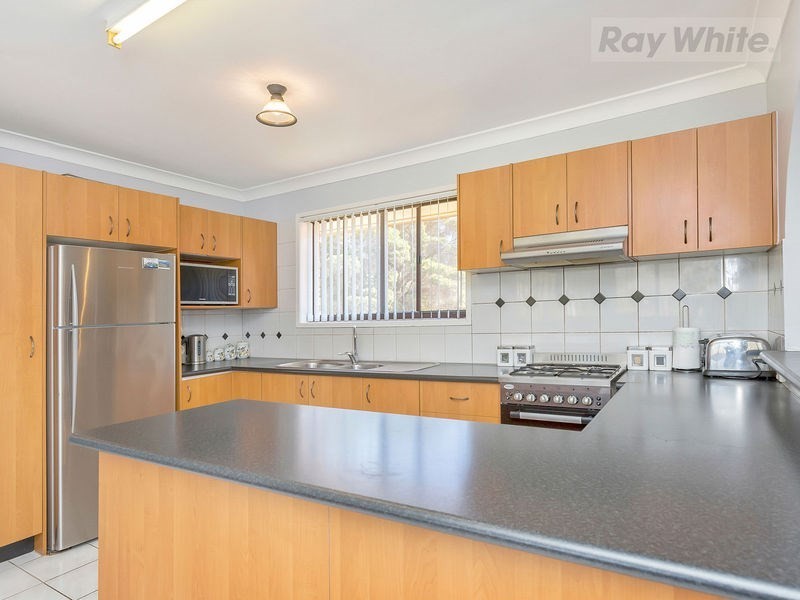 24 McInnerney Street, Collingwood Park QLD 4301