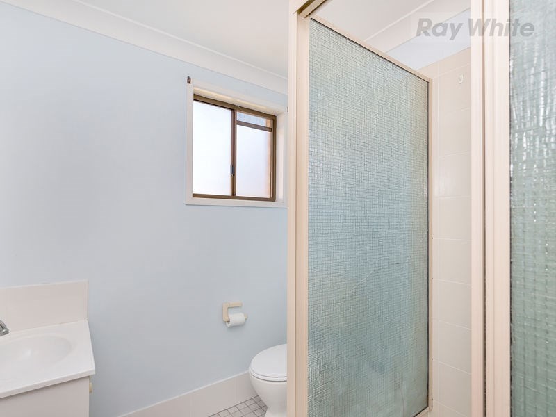 24 McInnerney Street, Collingwood Park QLD 4301