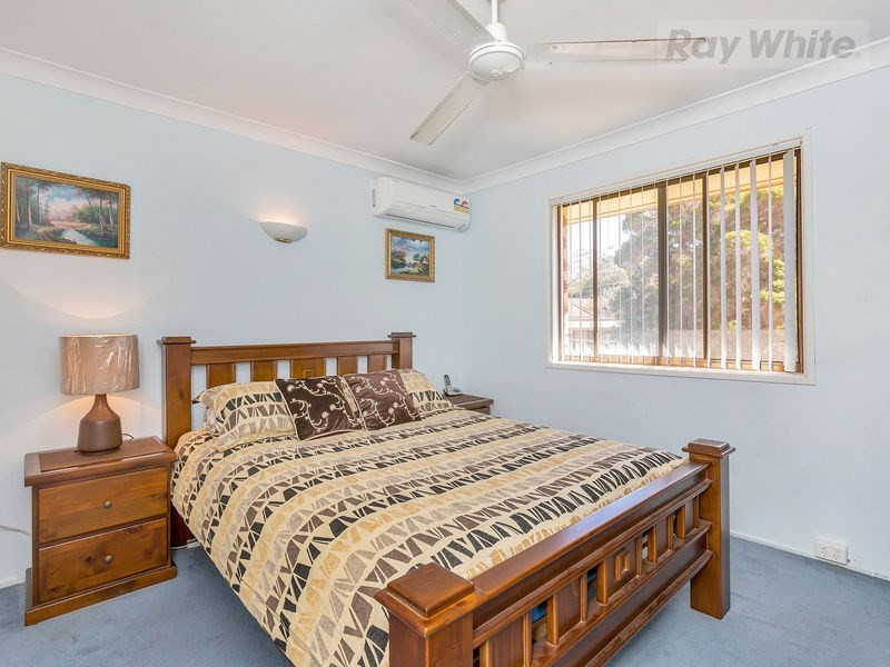 24 McInnerney Street, Collingwood Park QLD 4301