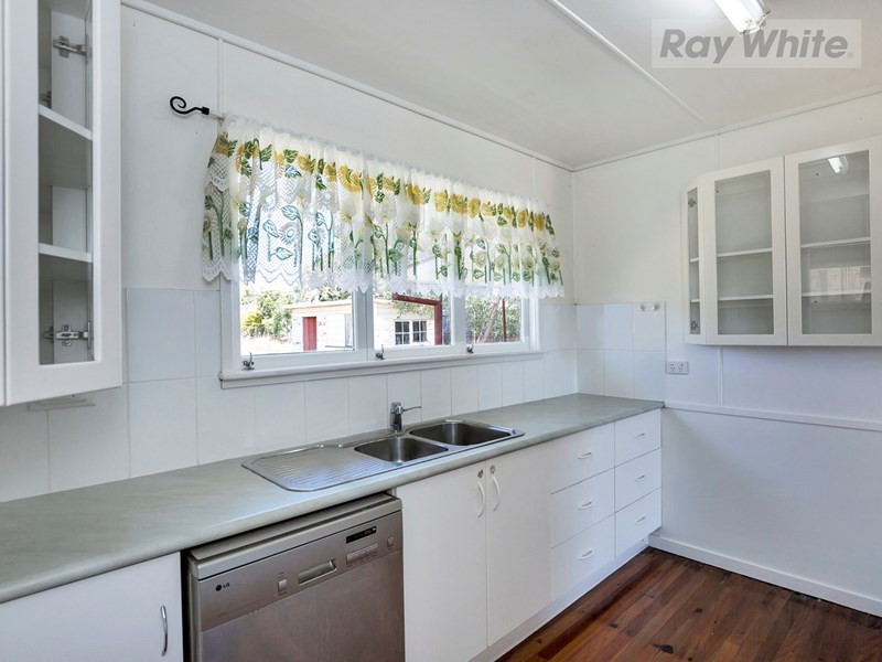 12 Cameron Street, Brassall QLD 4305