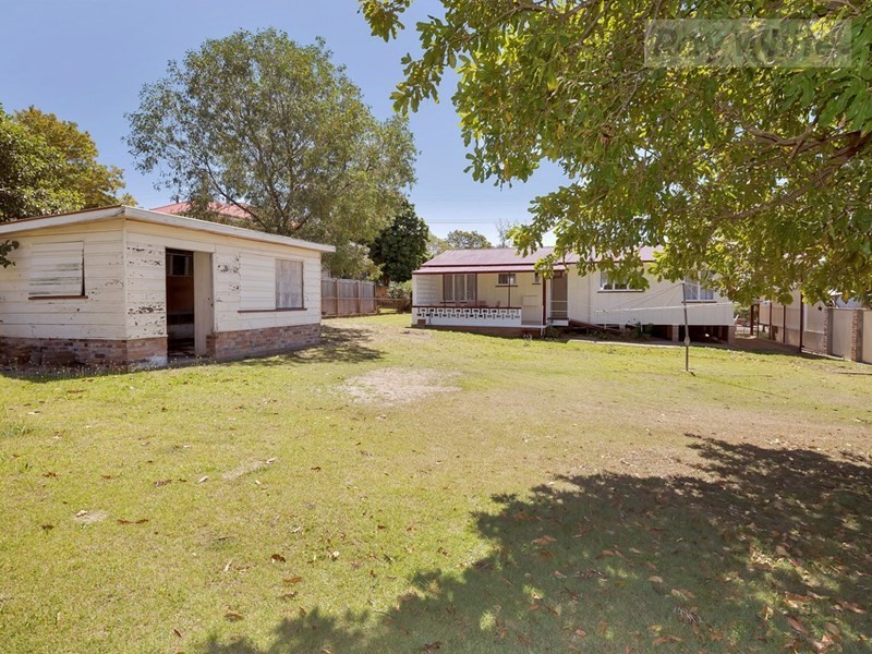 12 Cameron Street, Brassall QLD 4305