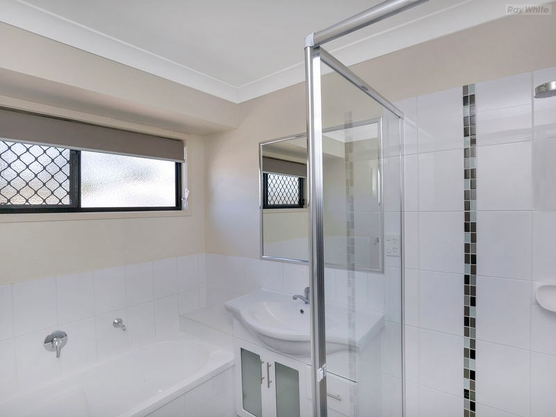 3 Sienna Place, Redbank Plains QLD 4301