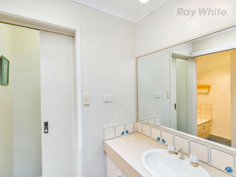 32 Cudgee Street, Redbank Plains QLD 4301