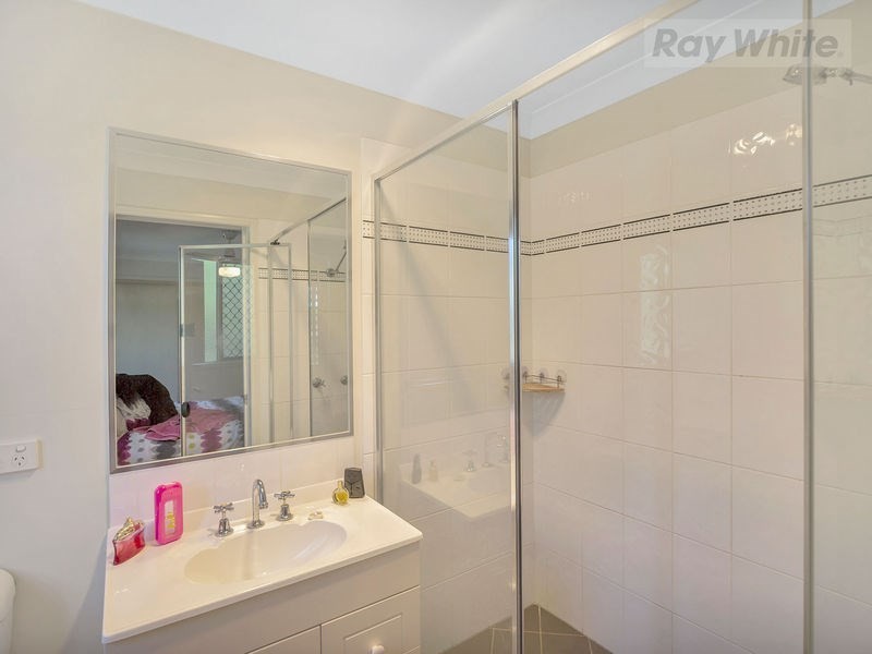 2 Vince Court, Collingwood Park QLD 4301