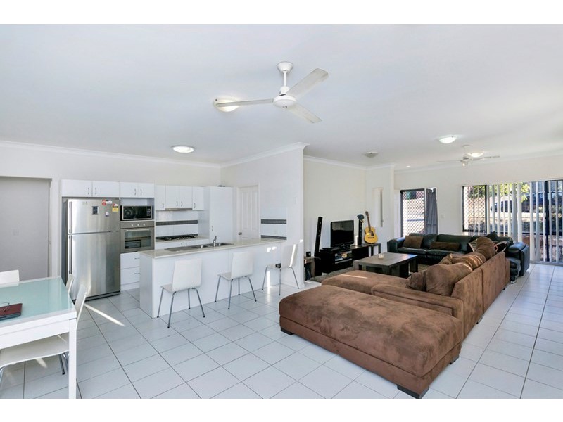 38 Nicholls Drive, Redbank Plains QLD 4301