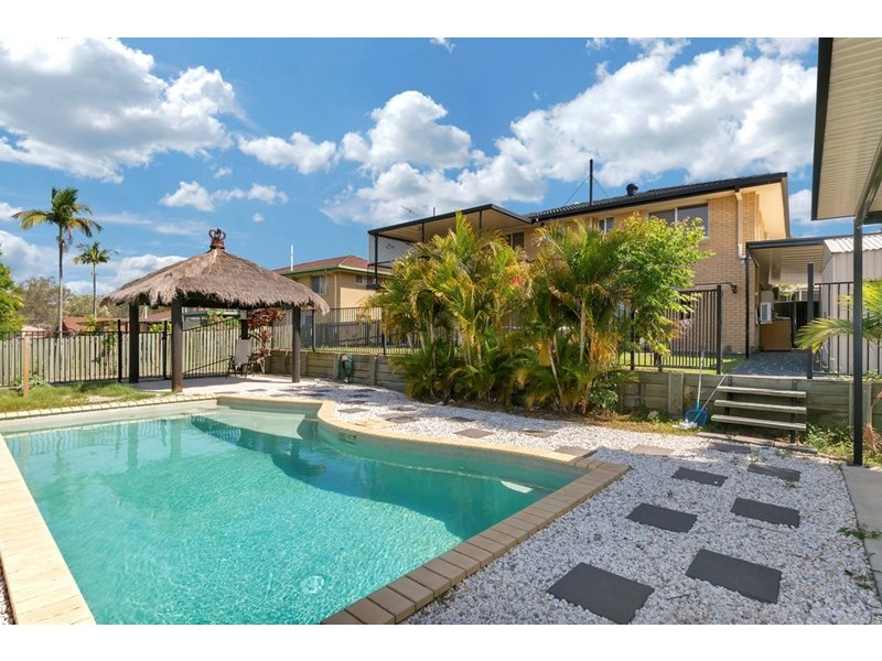 6 Milgate Street, Collingwood Park QLD 4301