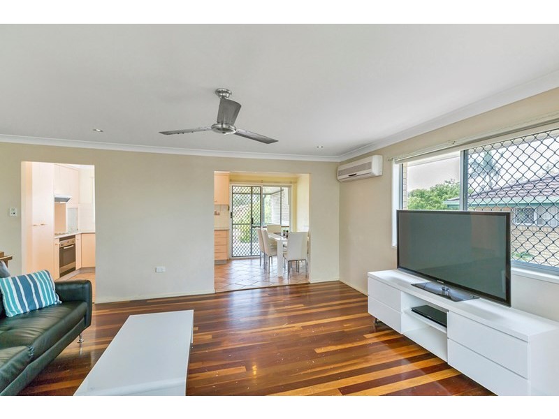 6 Milgate Street, Collingwood Park QLD 4301