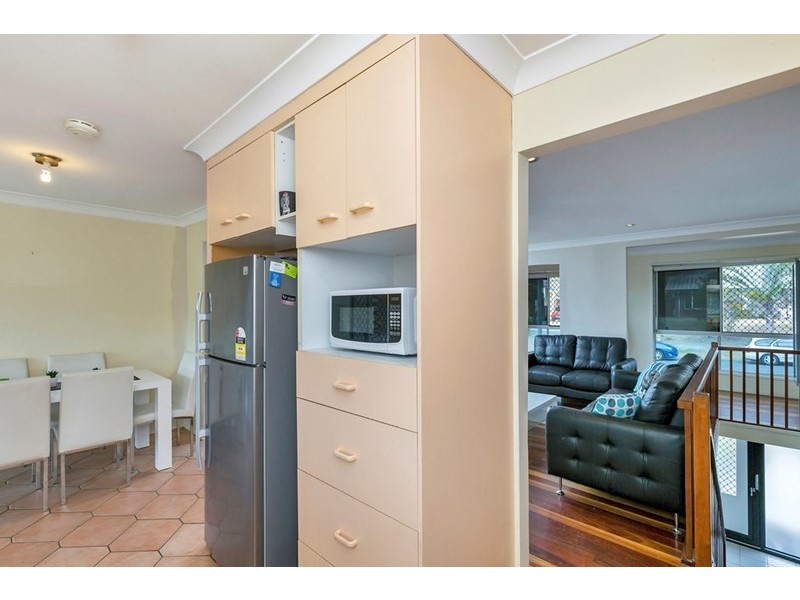 6 Milgate Street, Collingwood Park QLD 4301