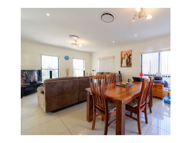 2 Riverine Drive, Springfield Lakes QLD 4300