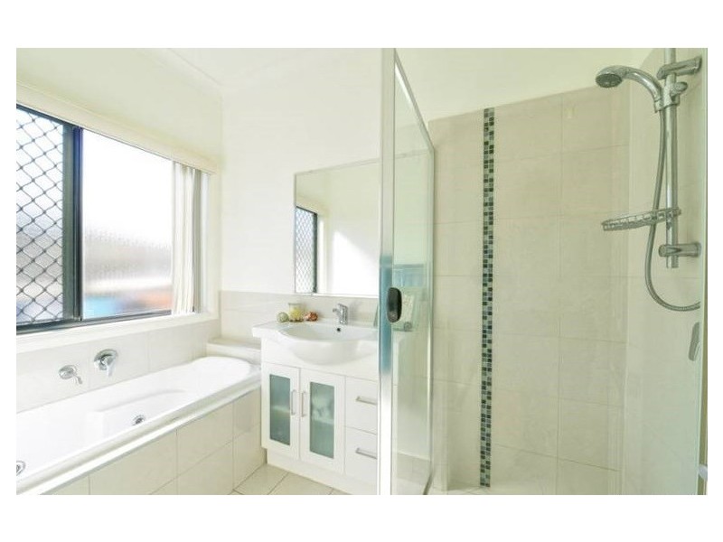 2 Riverine Drive, Springfield Lakes QLD 4300
