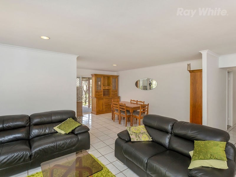 119 Fiona Street, Bellbird Park QLD 4300