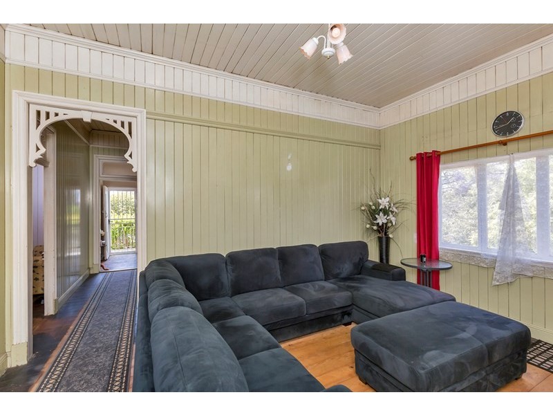 22 Albert Street, Goodna QLD 4300