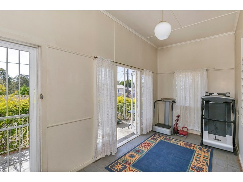 22 Albert Street, Goodna QLD 4300