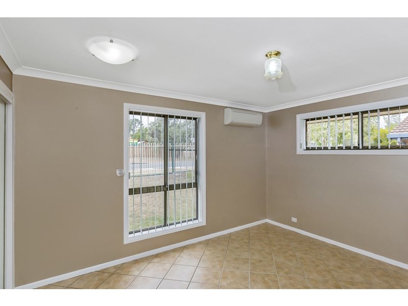 70 Vansittart Road, Regents Park QLD 4118