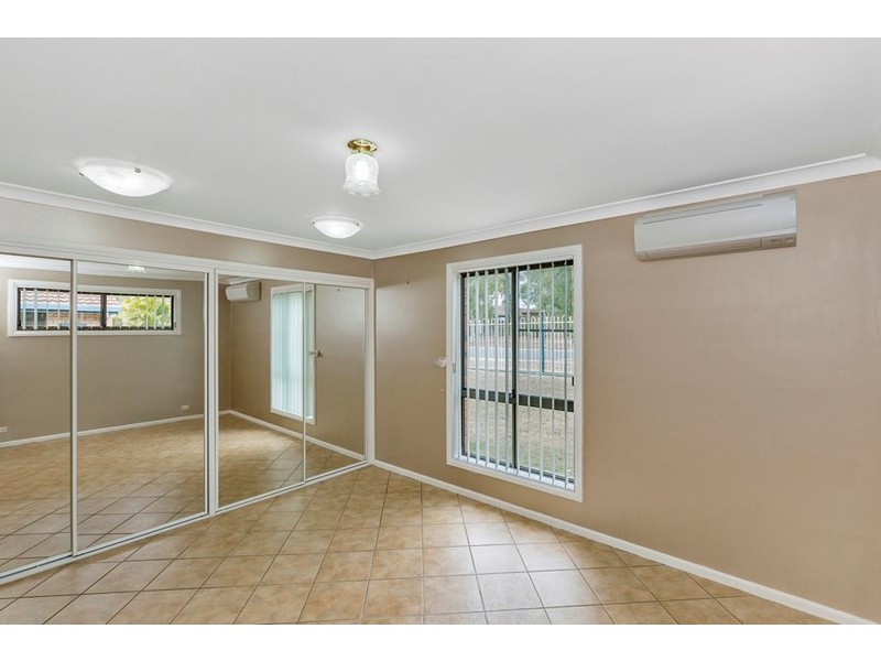 70 Vansittart Road, Regents Park QLD 4118