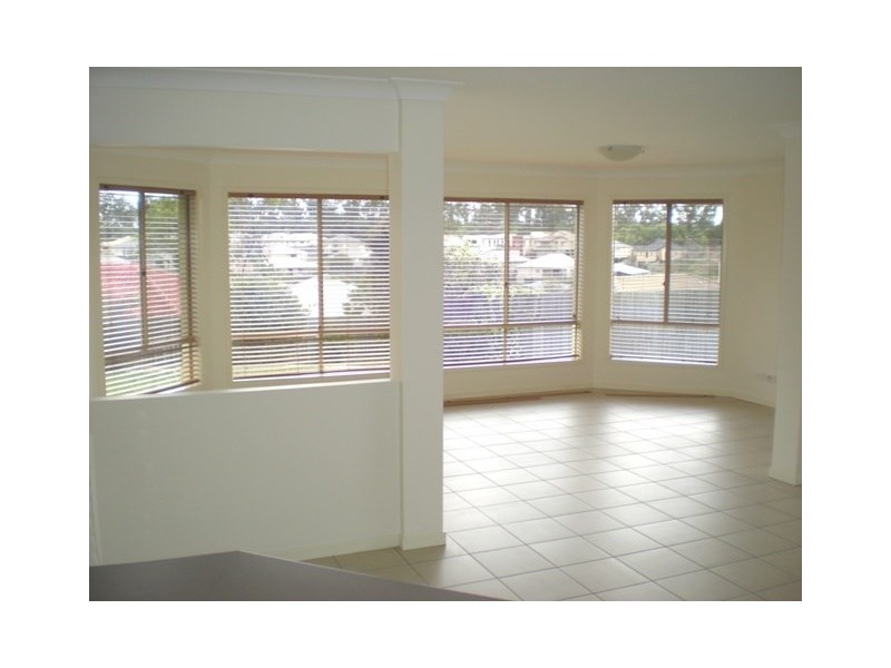 9 Skinner Street, Collingwood Park QLD 4301