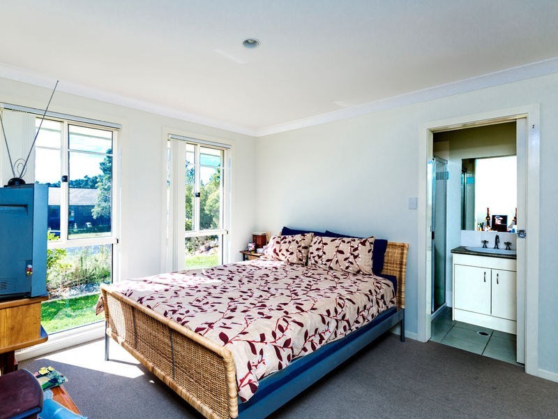 9 Bassili Drive, Collingwood Park QLD 4301