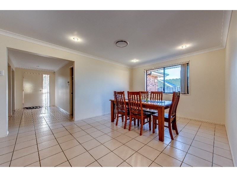 32 Holterman Crescent, Redbank Plains QLD 4301