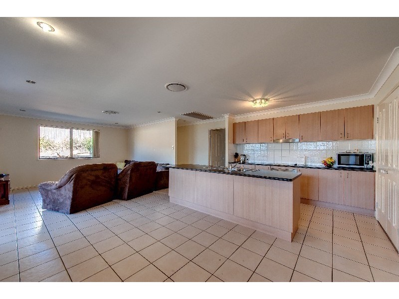 32 Holterman Crescent, Redbank Plains QLD 4301