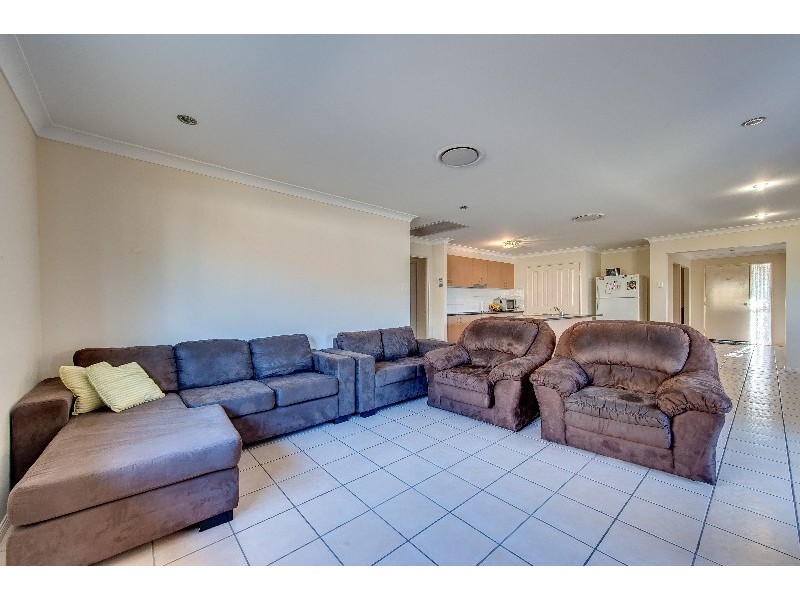 32 Holterman Crescent, Redbank Plains QLD 4301