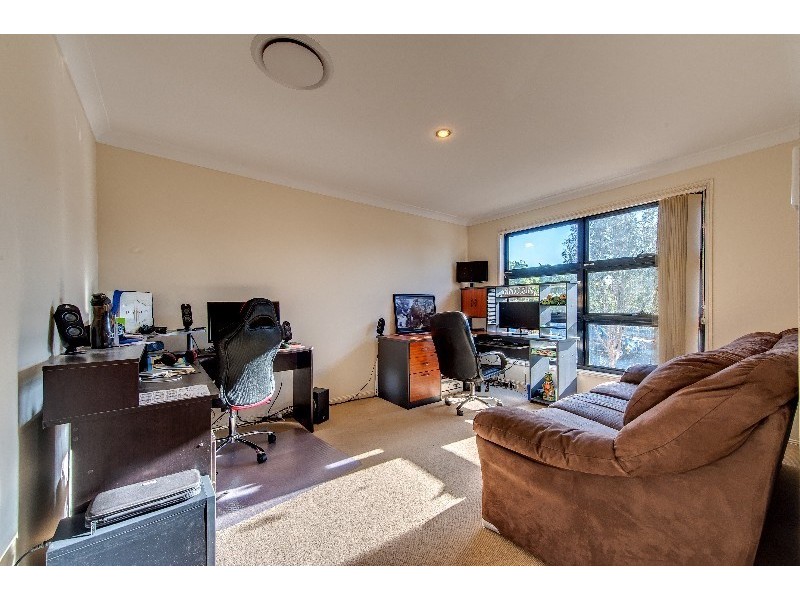 32 Holterman Crescent, Redbank Plains QLD 4301