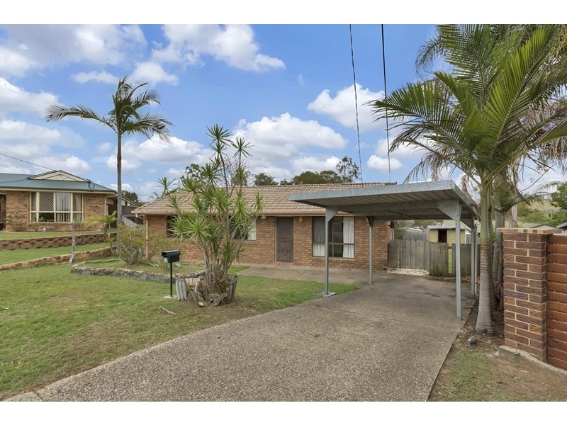 33 Hartley Crescent, Redbank Plains QLD 4301