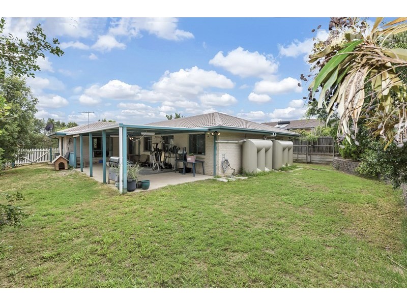9 Norwood Row, Springfield QLD 4300