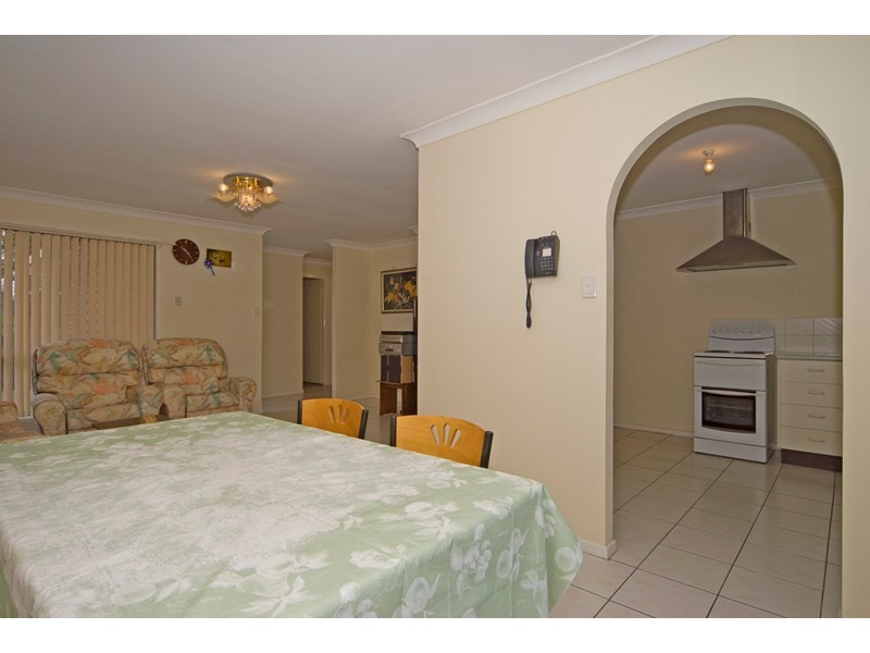 5 Fisher Street, Collingwood Park QLD 4301