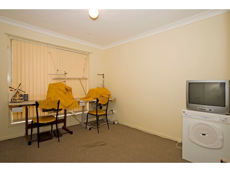 5 Fisher Street, Collingwood Park QLD 4301