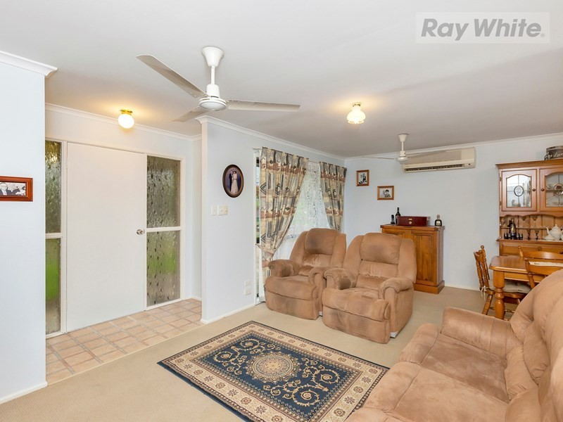 5 Glen Eagle Court, Redbank Plains QLD 4301