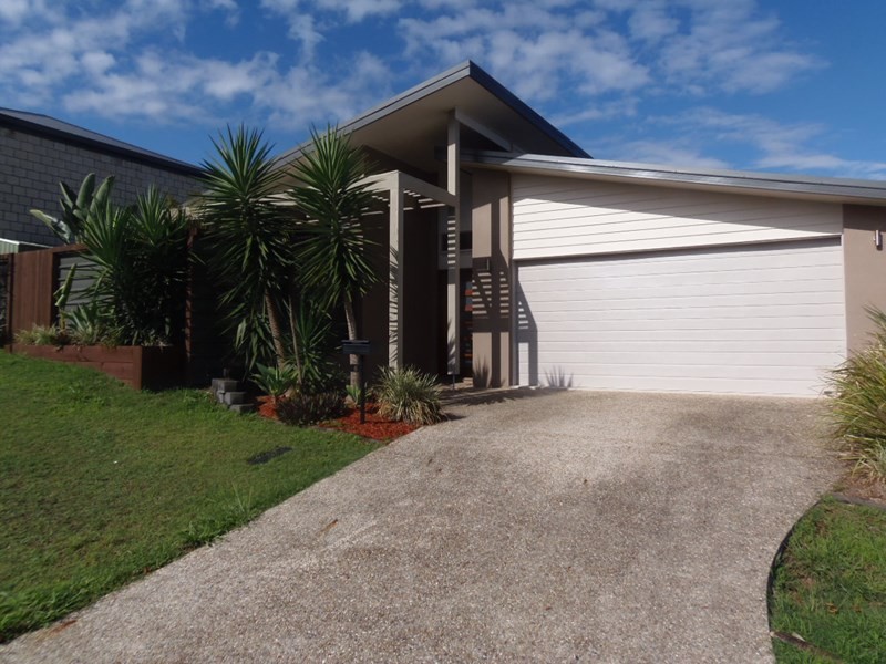 6 Tenzing Place, Springfield Lakes QLD 4300