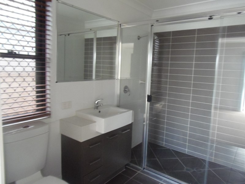 6 Tenzing Place, Springfield Lakes QLD 4300