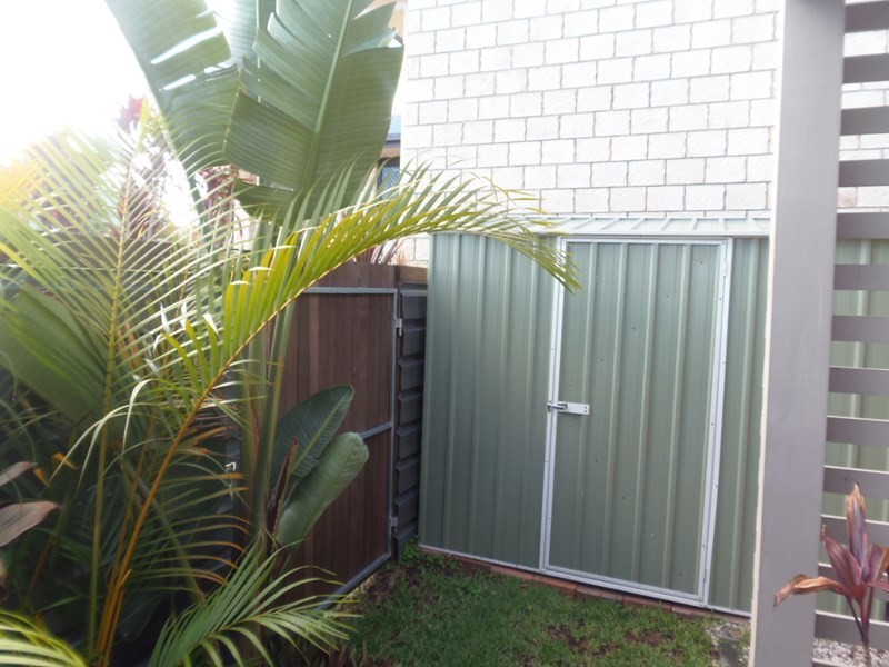 6 Tenzing Place, Springfield Lakes QLD 4300