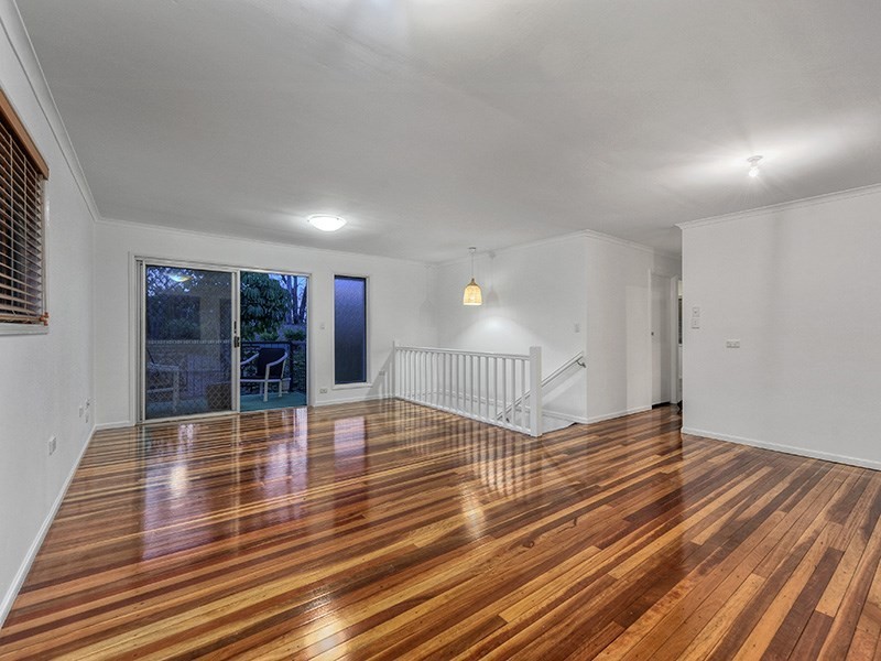 34 Fiona Street, Bellbird Park QLD 4300